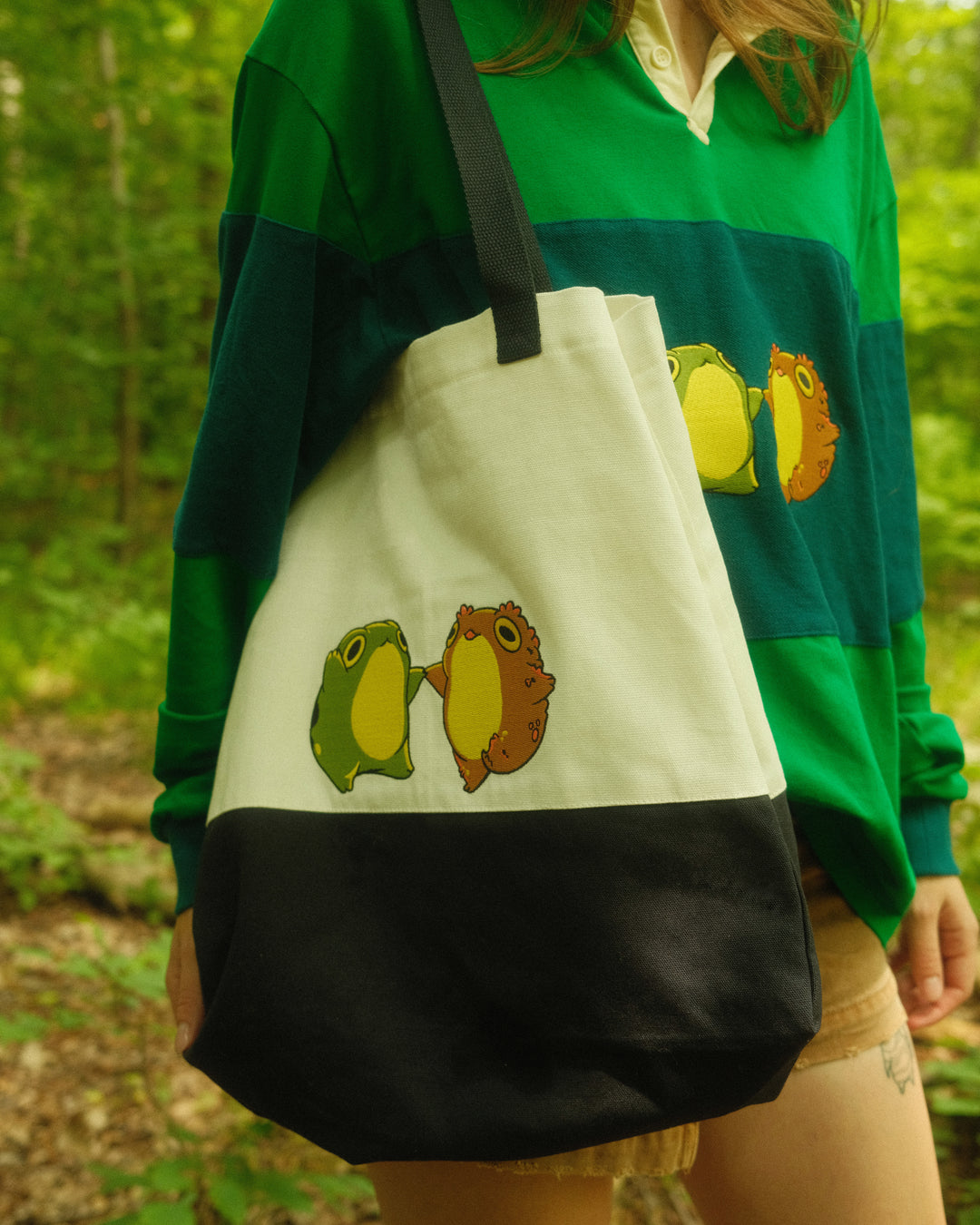 Dancing Frogs Tote