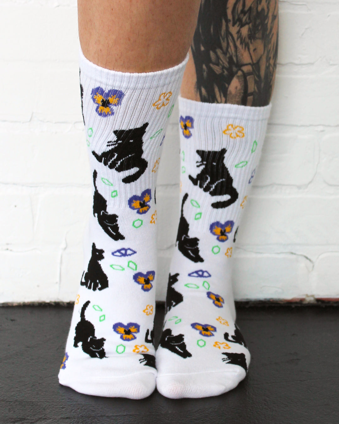 Meowin' Around Socks